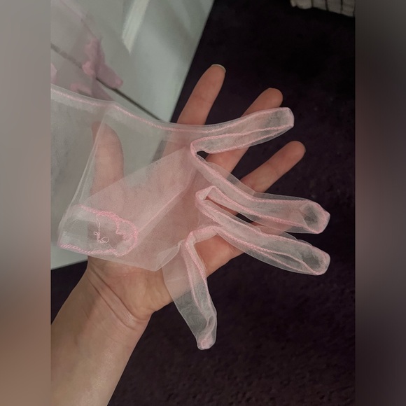 Pink Free People Portofino Bow Gloves - Picture 7 of 7